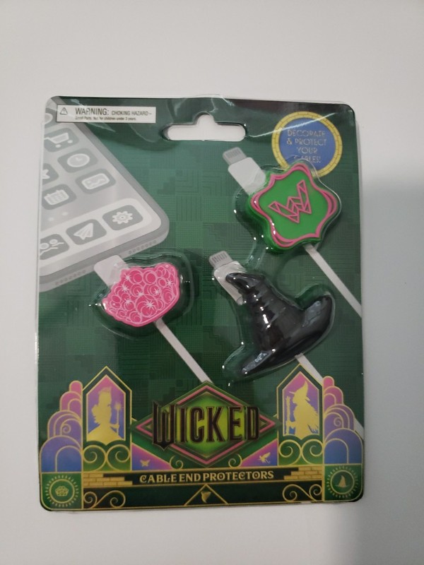 Movie Wicked Cable End Protectors Decorate W/Witch Hat, Crown & Wicked Universal gallery
