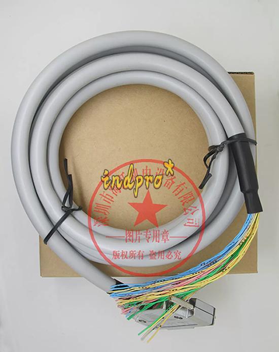 For 1PC QX81 QY81P PLC communication 2M 37-pin cable Q32CBL-2M