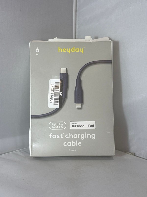 Heyday Fast Charging Cable USB-C -4ft. iPhone – iPad BLACK New in box