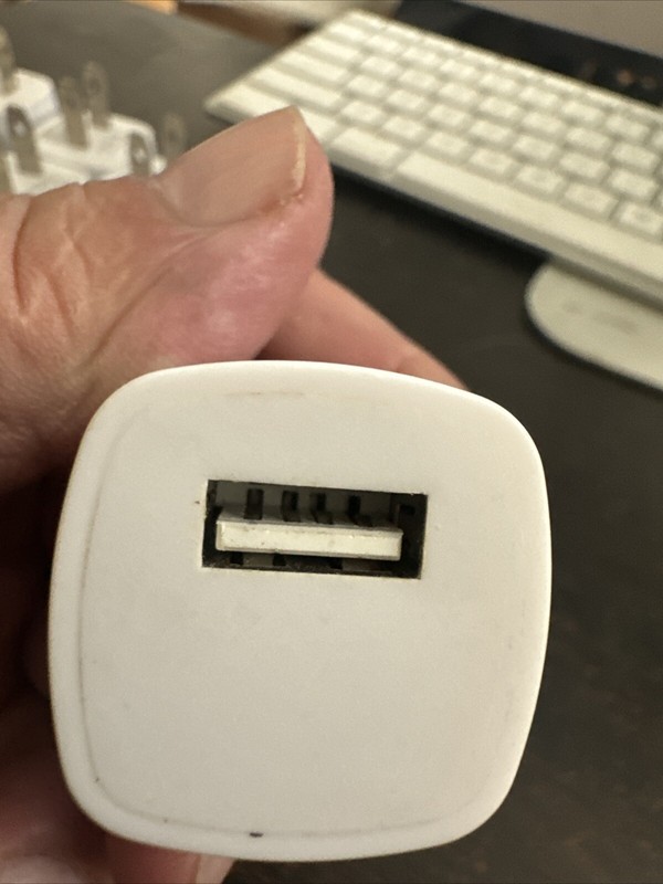 5W USB Power Adapter Wall fast Charger JBL-1311 gallery