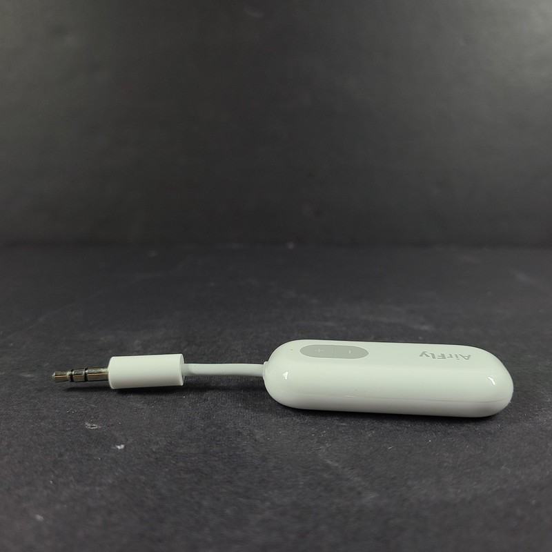 Twelve South AirFly SE Wireless Bluetooth Transmitter Receiver gallery