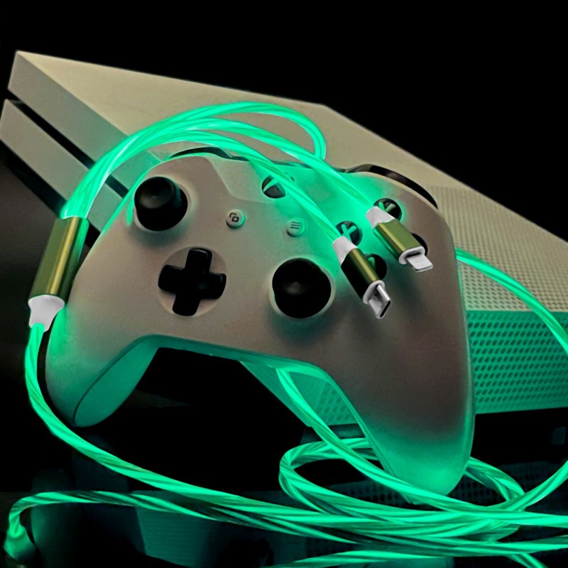 Sapphire Surge 3-in-1 Glowing Charger Android/Apple Nintendo Compatable gallery