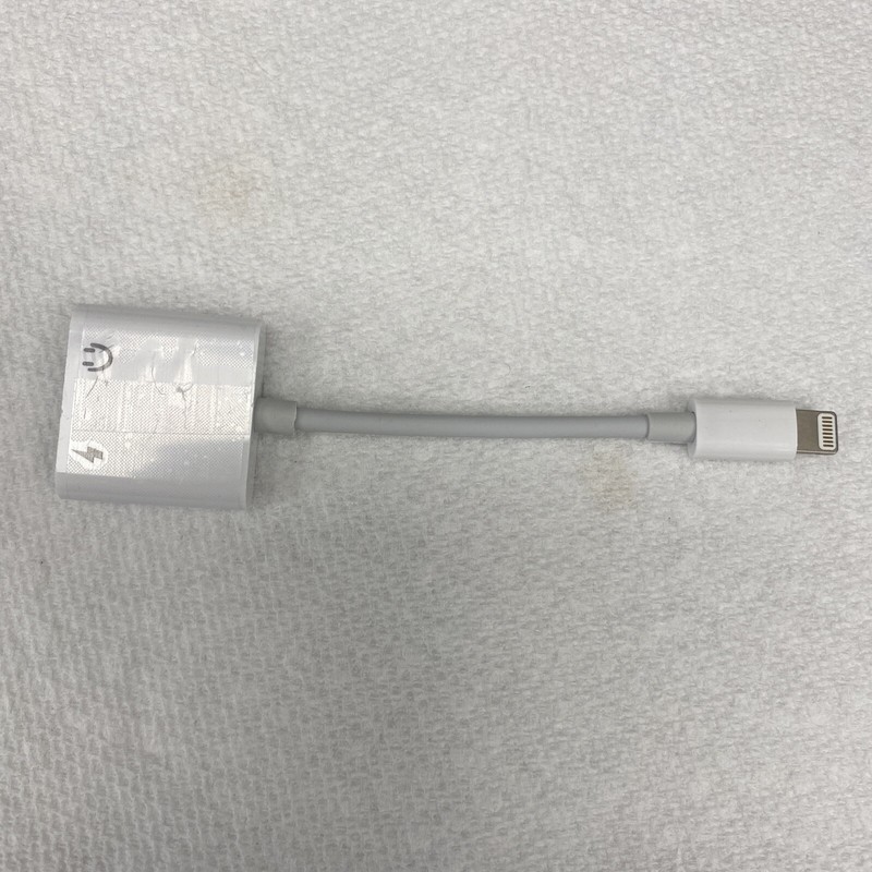 iphone charger and headset wire adapter