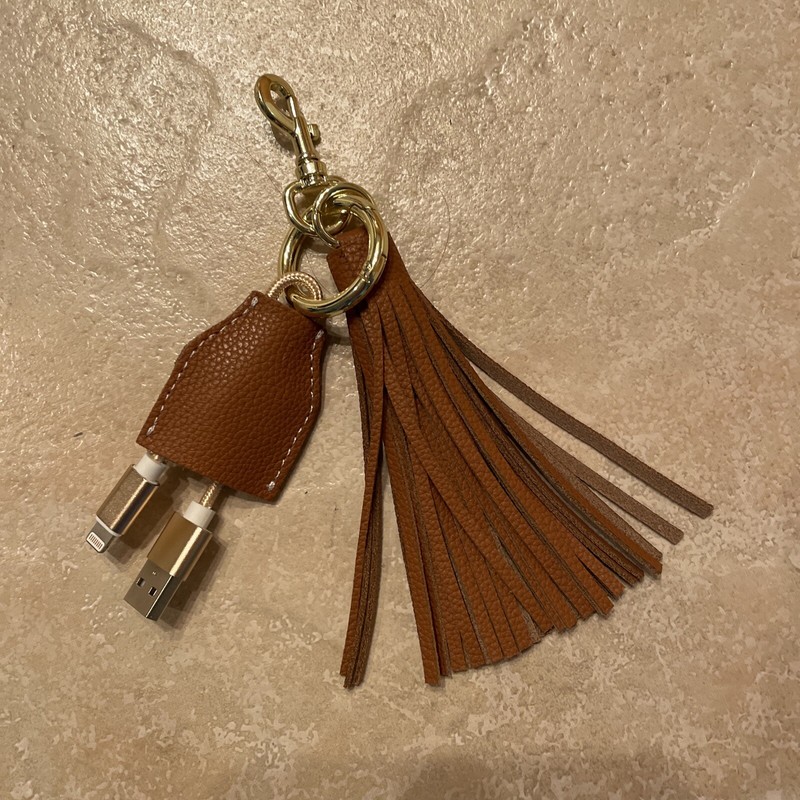 Leather Tassel Key Chain with Hidden Charging Cable for Apple Devices *NIP*