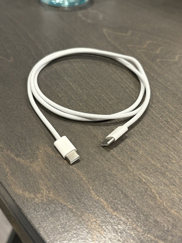 Genuine Apple USB-C to USB-C Woven Charge Cable 1m 60W Braided OEM MQKJ3AM/A