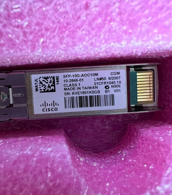 1x Genuine For Cisco SFP-10G-AOC10M Active Optic Cable 10m 10G gallery