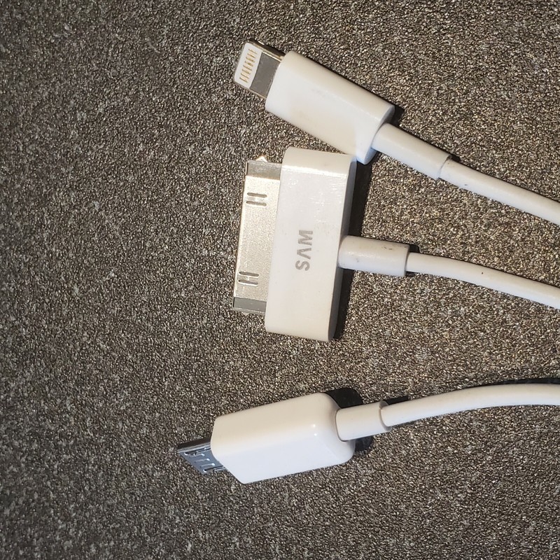 3 in 1 multi Charger Cable USB A male to 8 Pin I phone, micro USB, 30 Pin iPod gallery