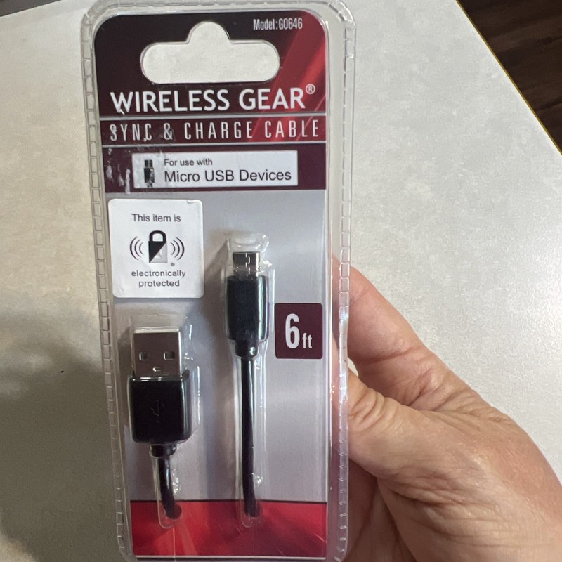 Wireless Gear Sync & Charge Cable Model G0646 6 ft Use With Micro Usb Devices