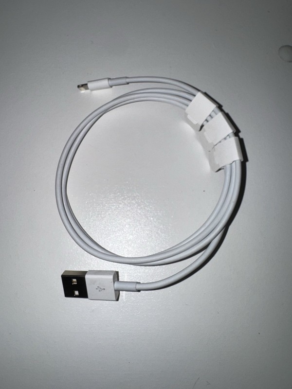 Apple 1M Lightning to USB Power Cable – White