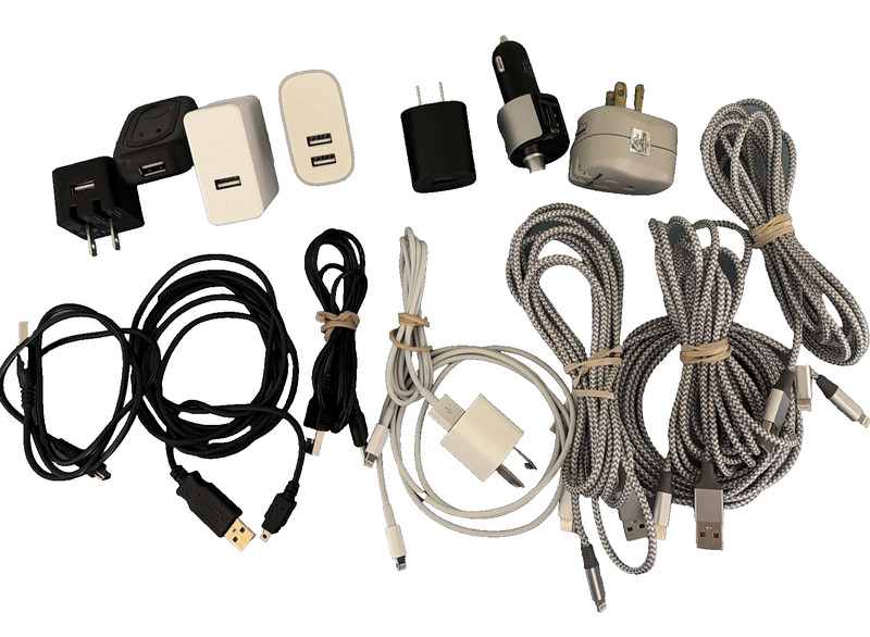 16 Assorted Apple & Unbranded Cellphone Charging Cords, Cables & Adapters