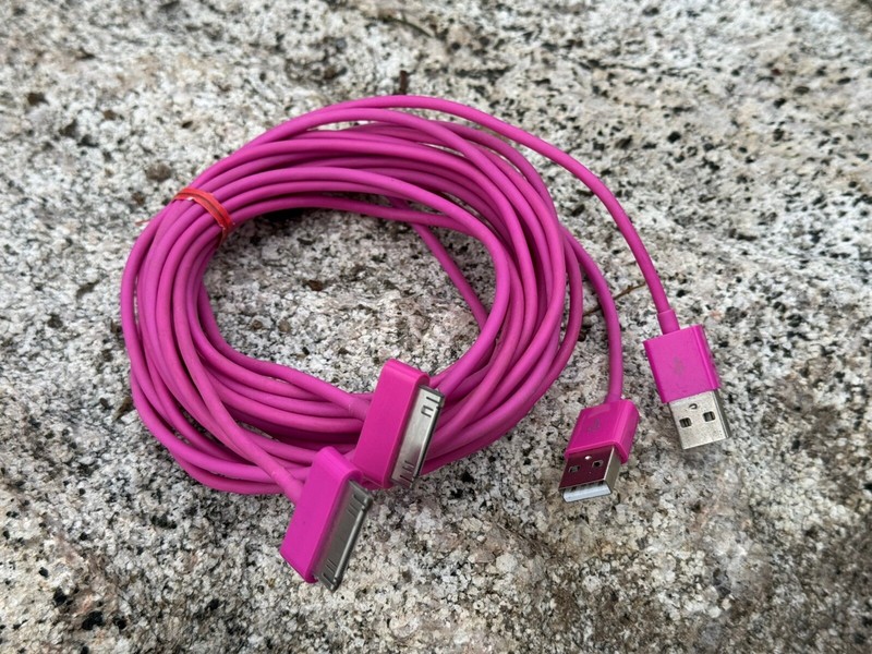 30-Pin To USB Charge Sync Cable for Old iPhone Two For $2.99 10 Feet Each gallery