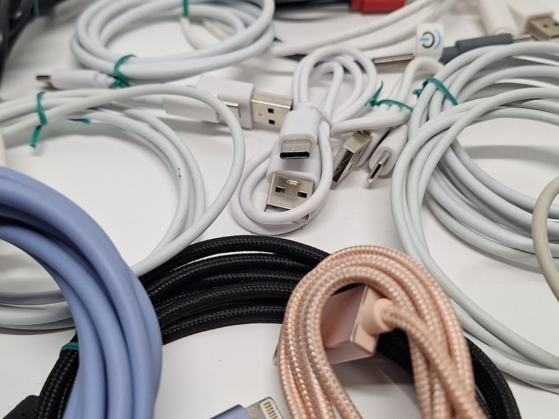 Lot of 30 Assorted USB Charging Cables Cell Phone Charger Cords gallery