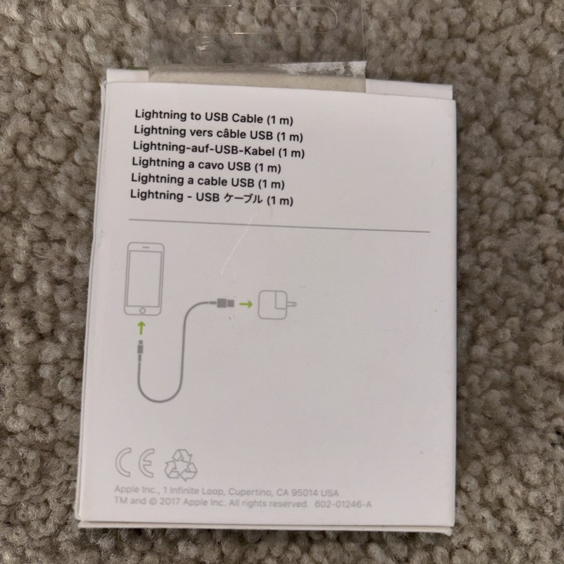 Apple Lighting To USB Cable - 1M (3 Feet) Long- White - Unopened gallery