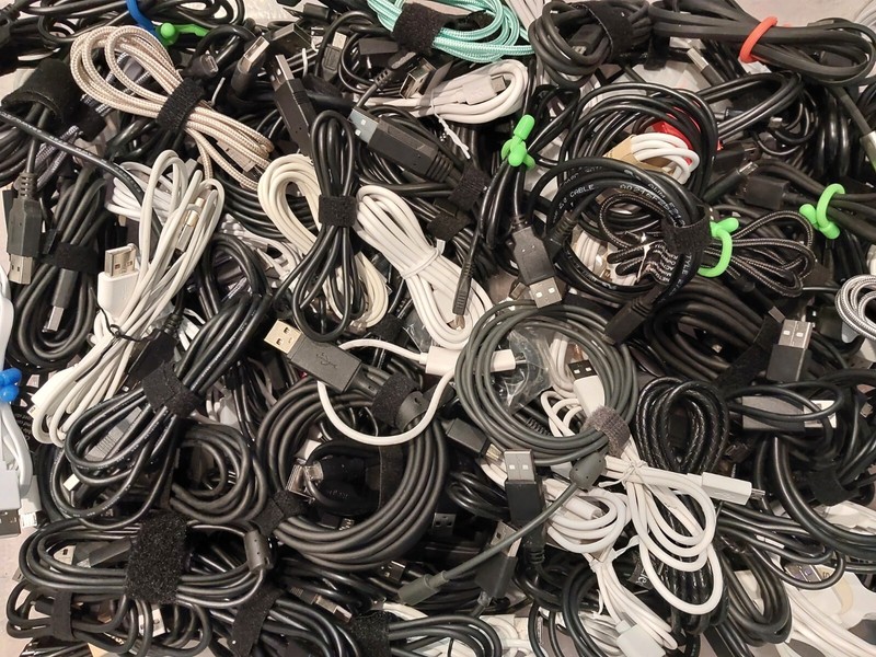 Large Lot of 30 Various Micro USB Charging / Data Cables Replacement Cables