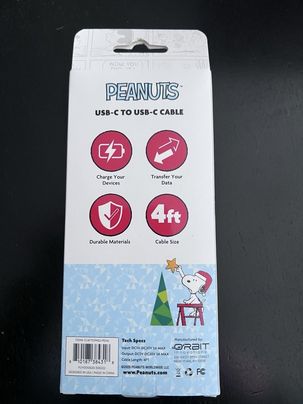 Peanuts Snoopy 4Ft USB-C To USBC Charger Cable Devices Holidays Christmas NIB gallery