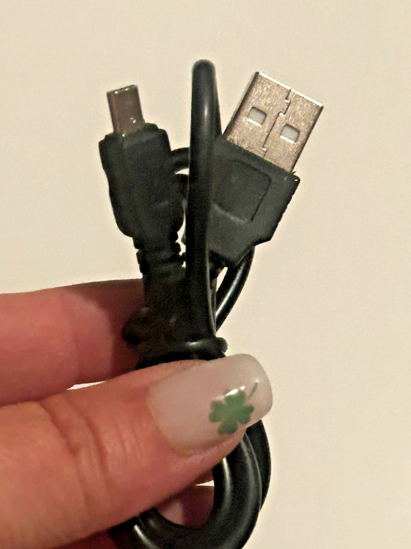 3ft White USB 2.0 Type A Male to Micro-B 5-Pin Cable gallery