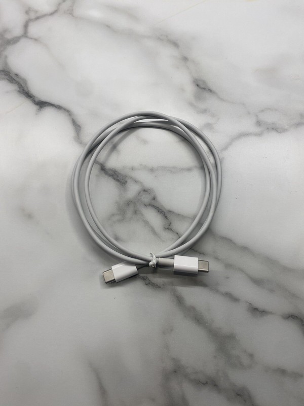 Fast Charging USB C To C Cable For iPhone 15/16 gallery