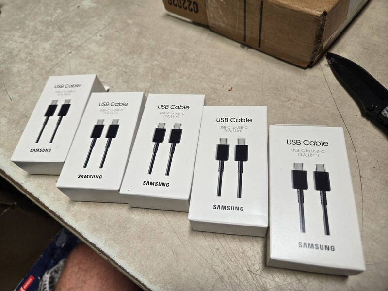 Box of 5 sealed Samsung USB Cable ~ USB-C to USB-C (3A, 1.8M) (Genuine!)