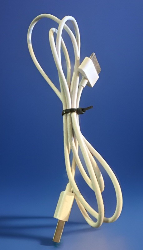 iPhone 4 4S iPod 1 2 3 4 Generation iPad 2nd 3rd Cable Charger 6 Ft. USB gallery