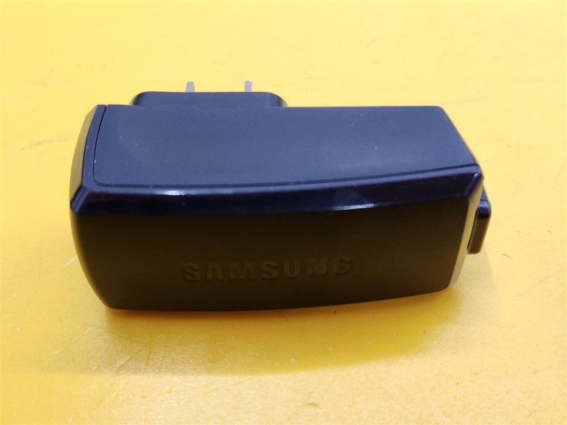 ⭐️⭐️⭐️⭐️⭐️ Samsung Power Adapter Cube ETA0S20JBE 5.0V DC 0.7A