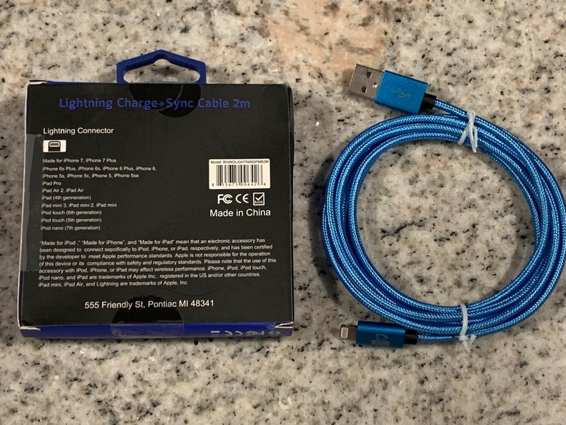 Rhino 6.6' Apple Lightning Charge USB Cable 1-pk - Blue gallery