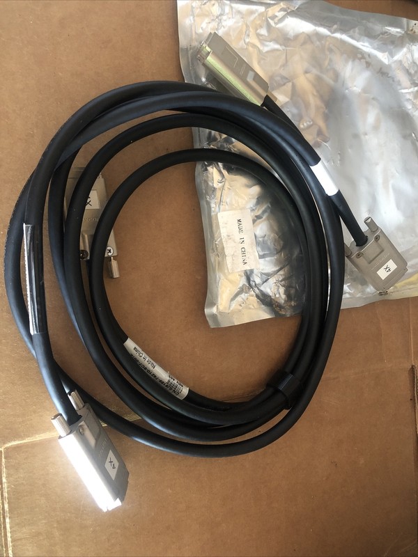 2- Foxconn 2GFBBBX-38D ,Cn-0r8200-74210-14M-000U Cable-wire