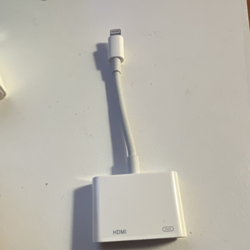 Apple Lightning to HDMI Adapter White for iPhone/iPad Charging Video Output gallery