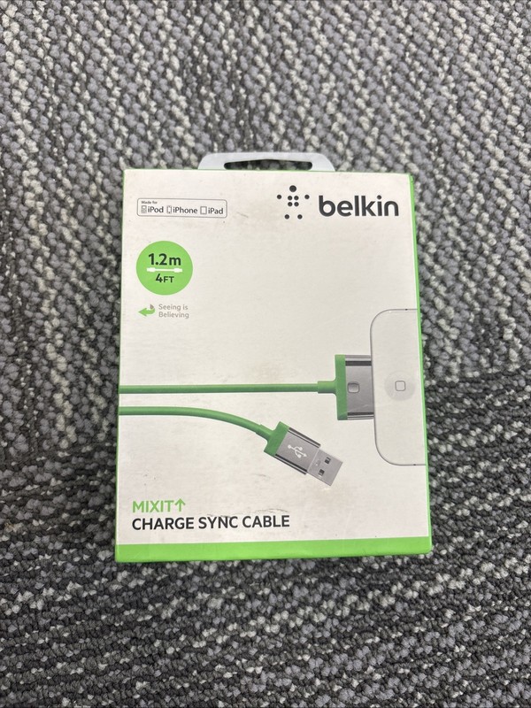 Belkin Mixit Green 30 Pin USB Charge Sync Cable for iPhone 4S, iPod touch, iPad