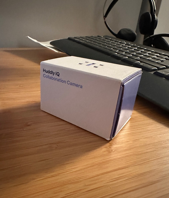 Huddly IQ Camera with Groundbreaking AI Capabilities, Genius Framing and 150° Wi