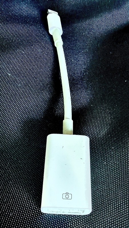 Genuine OEM Apple Lightning to USB 3 Camera Adapter A1619 ‎MK0W2AM/A