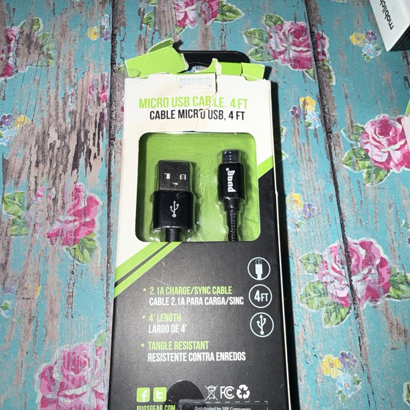 PUGS Micro USB Cable 2.1A 4 Ft Tangle Resistant Black Open/Damaged Box #423