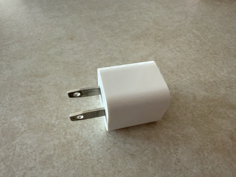 Genuine OEM Apple A1385 5W USB Travel Power Adapter Cube Charger iPhone iPad gallery
