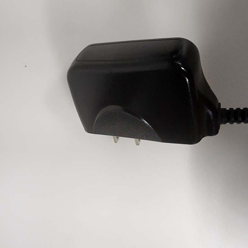 LG TA-P02WR AC Adaptor Power Supply Cellphone Charger Output 5V 1A gallery