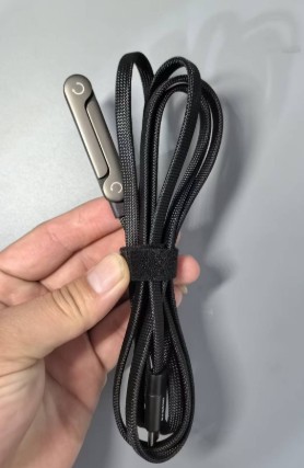 Fast Charging Foldable Bracket Data Cable 2-in-1 Data Wire Foldable Phone Tablet gallery