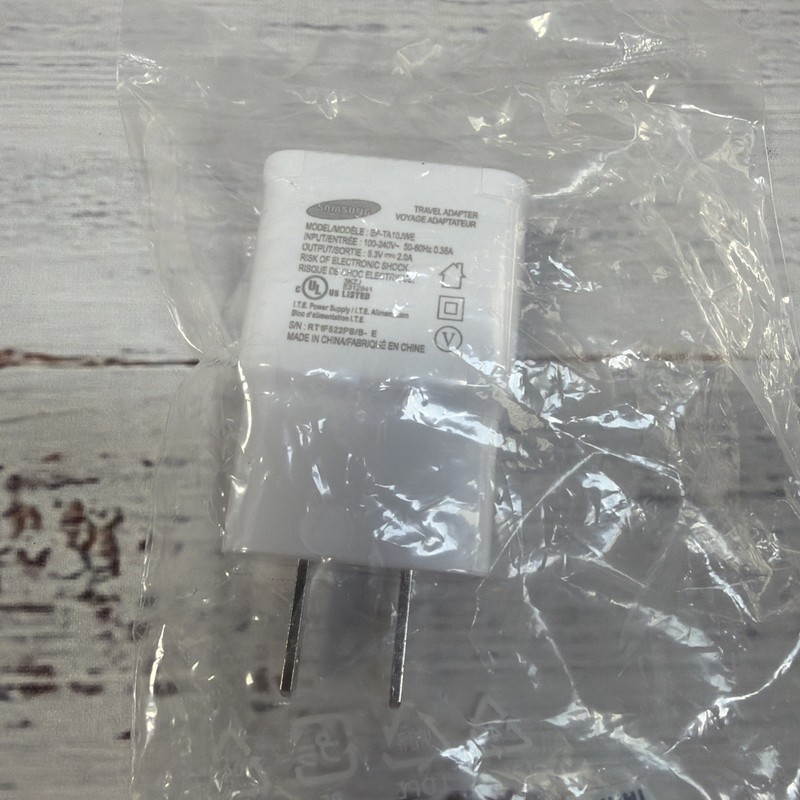 Samsung ET-DQ11Y1WE OEM Original USB 3.0 Galaxy S5/Note3 Charging Cable Block gallery