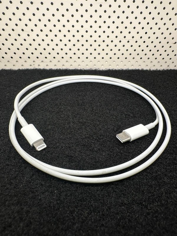 Apple USB-C to Lightning Cable + Lightning to 3.5mm Adapter Bundle Genuine gallery