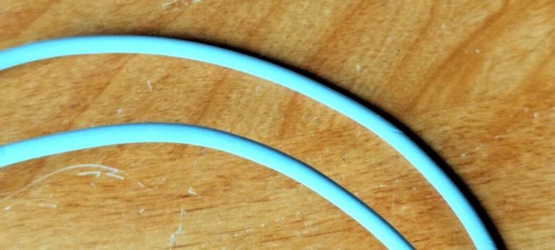 Genuine Apple 1M USB-C To Lightning Cable A1702 for iPhone 8-14 **Used Tested** gallery