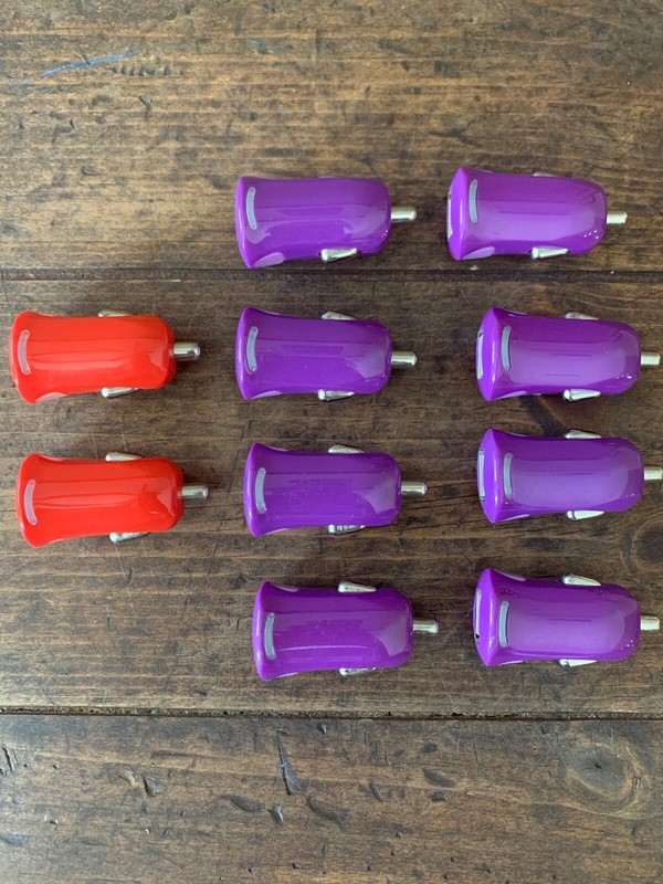 10 Universal USB Car Device Chargers 1 Amp 12-24V DC 5 V Output Red -Purple BB11