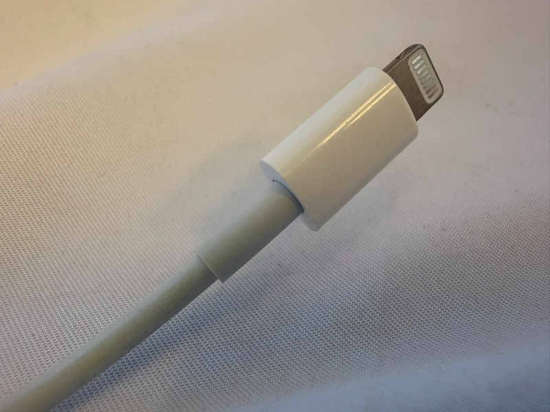 LOT 10 Apple OEM USB-C Lightning Cable 1 Meter 3FT Genuine iPhone iPad Tested gallery