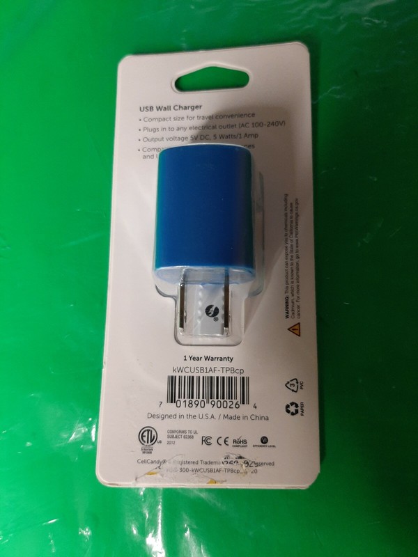 CELL CANDY WALL CHARGE 5 WATTS 1 AMP USB WALL CHARGER BLUE