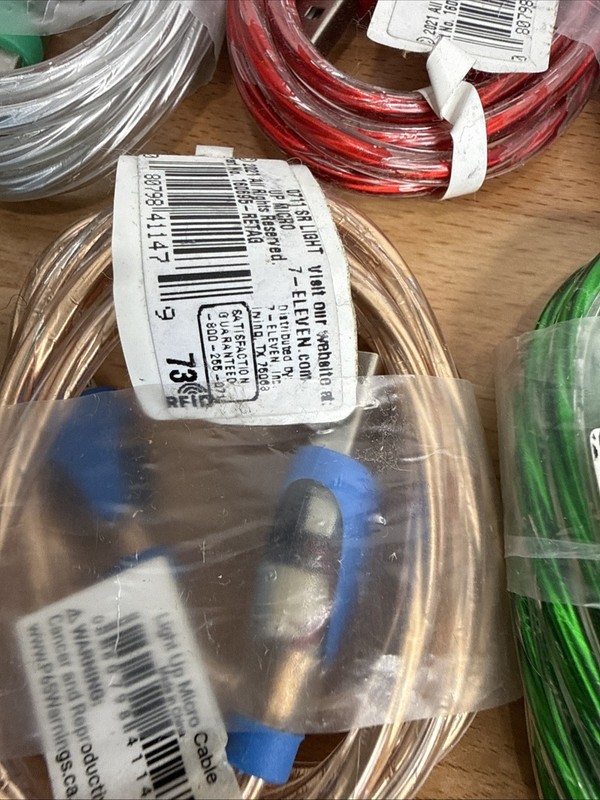 Lot of 8 7-Eleven Light Up Micro USB Charging Cables - Multiple Colors - New gallery