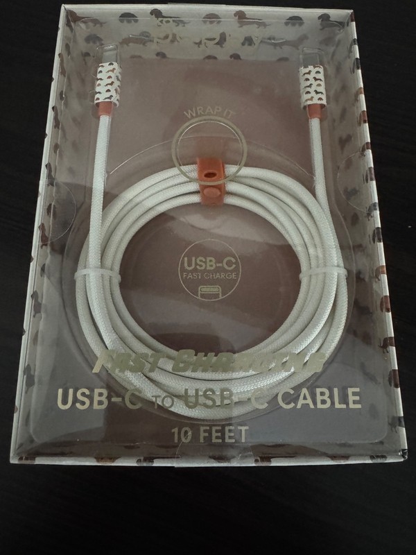 XO POPPY DACHSHUND USB-C to USB-C 10 FT FAST CHARGING CABLE