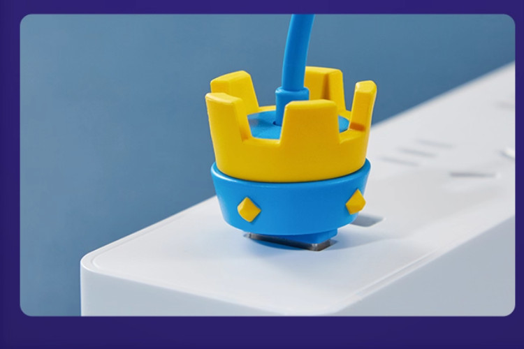Official Genuine Triple Crown Victory TYPE-C Data Cable gallery