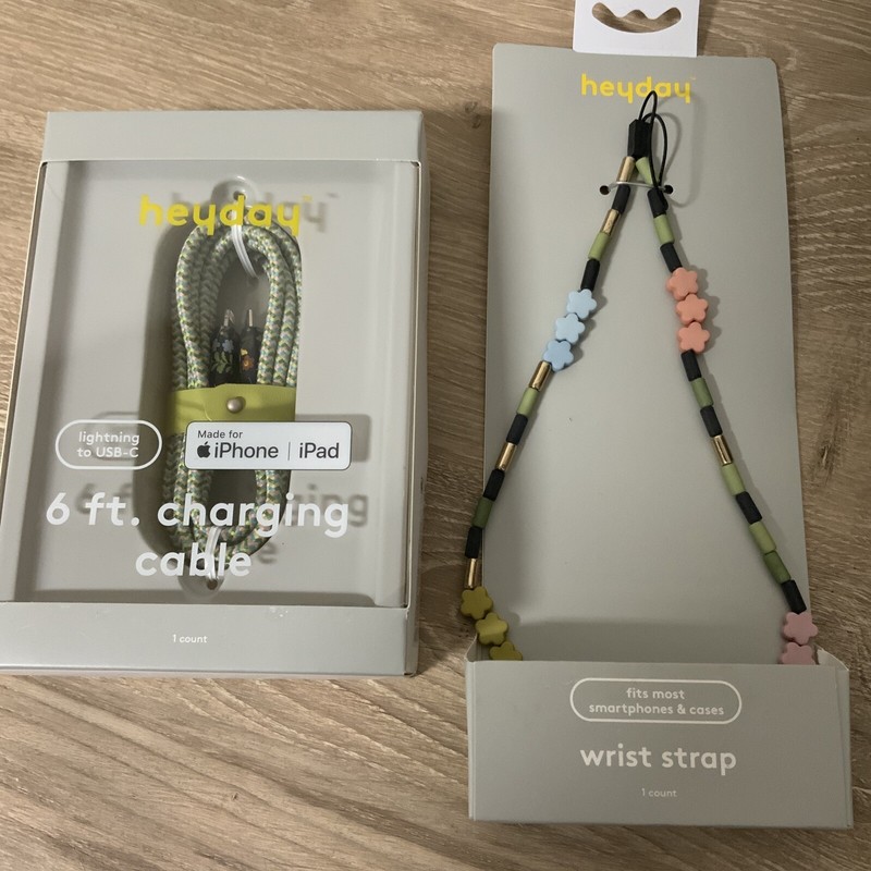 🎄 Heyday 6ft. Charging Cable USB-C To iPhone Cable & Wrist Strap🆕SET OF 2
