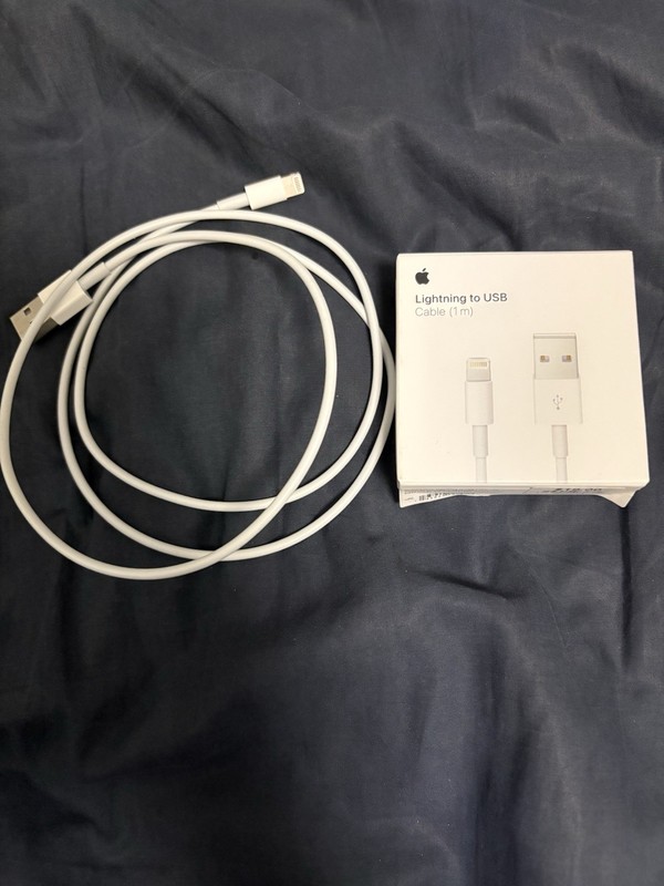 Genuine Apple 1M Lightning to USB Charging Cable for iPhone, Model A1480
