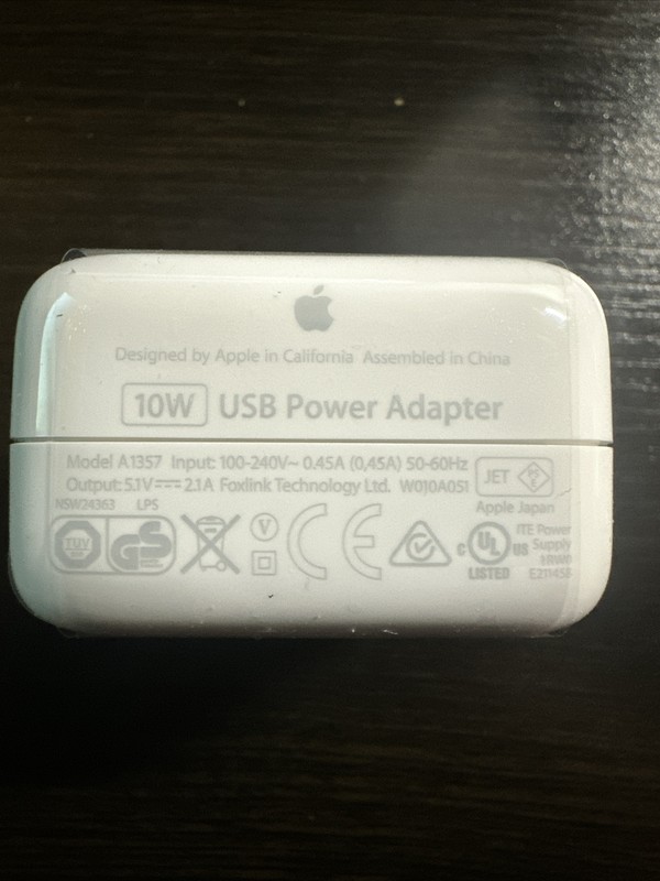 Apple 10W USB Power Adapter, Type A Wall Charger (New) gallery