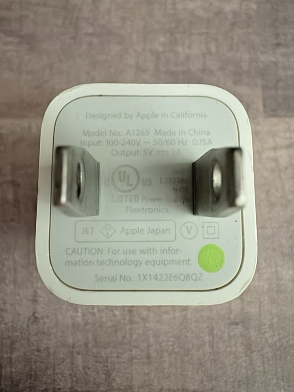 Apple A1265 USB Power Adapter for iPod & iPhone gallery