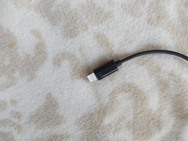 Monster xxx to 3.5 mm Jack Adapter gallery