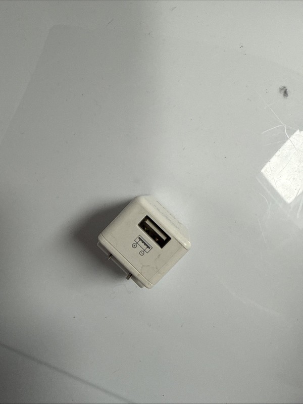 Sony USB Charging AC Power Adapter, model AC-U501AD Ipod iPhone Folding Plug gallery