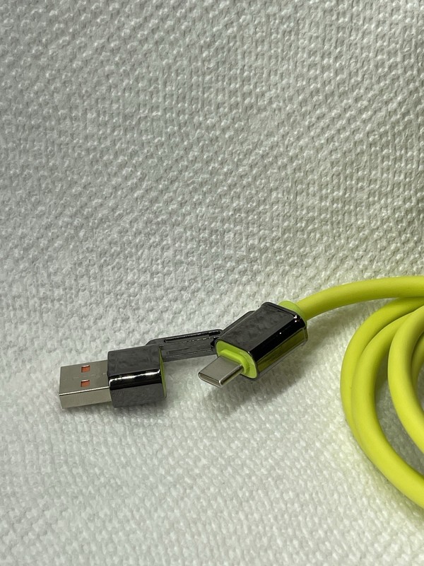 Green 4-in-1 Charging Cable, 1m – See Photos gallery